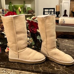Original UGG Boots, Classic tall 5815 size W10.  Brand new never worn.